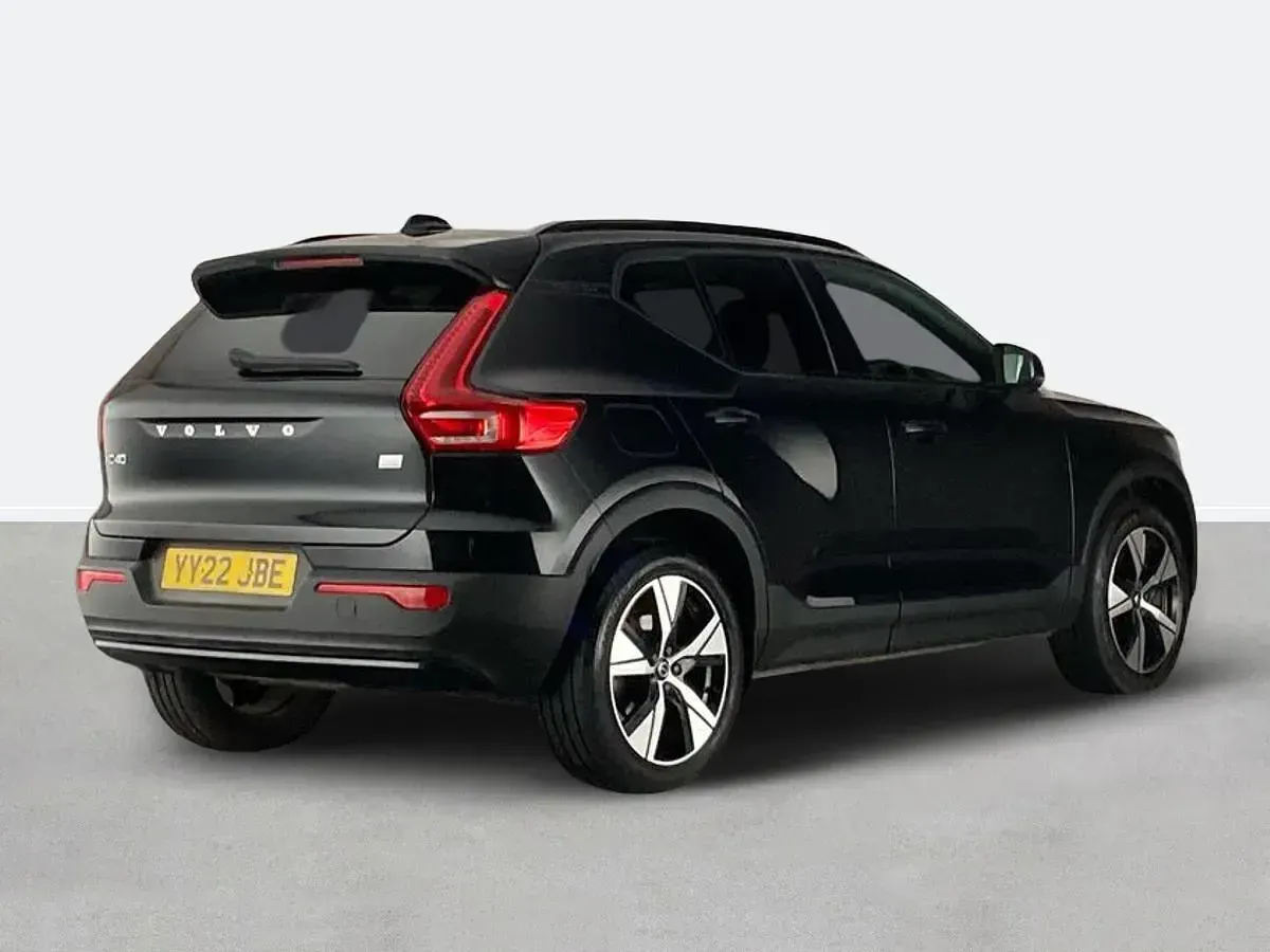 Used Volvo XC40 R-Design 2022 Black SUV