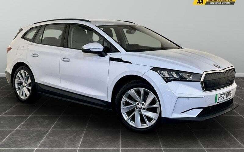 White Used 2021 Skoda Enyaq iV Loft SUV | £12,495 (A bit pricey) - Image 1/2