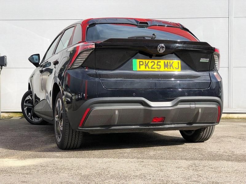 New MG MG4 EV SE 63 kW (87 HP) 2025 Black Hatchback