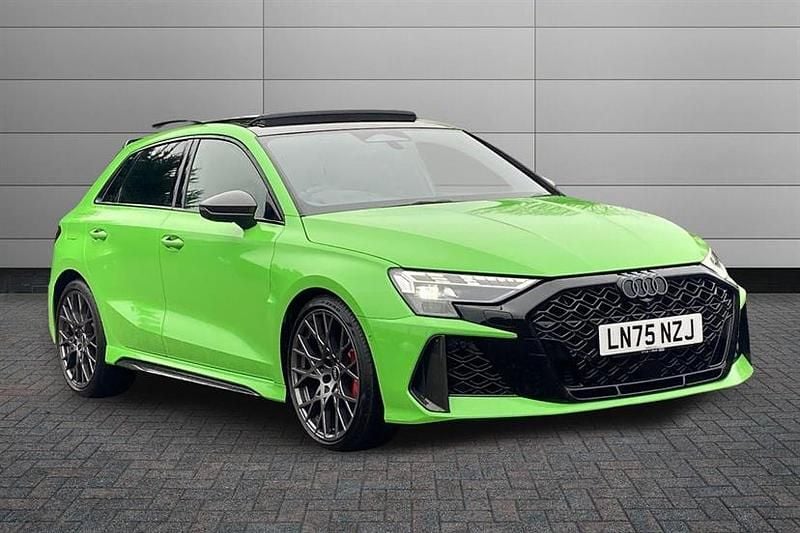 Used Audi RS3 Comfort 400 HP (294 kW) 2025 Kyalami green Sedan