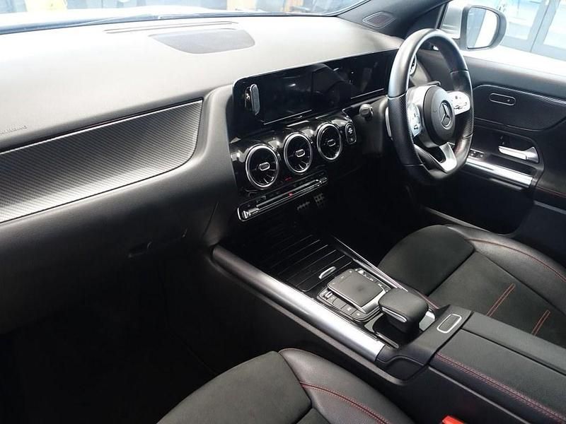 Used Mercedes GLA200 AMG line 163 HP (119 kW) 2020 Silver SUV