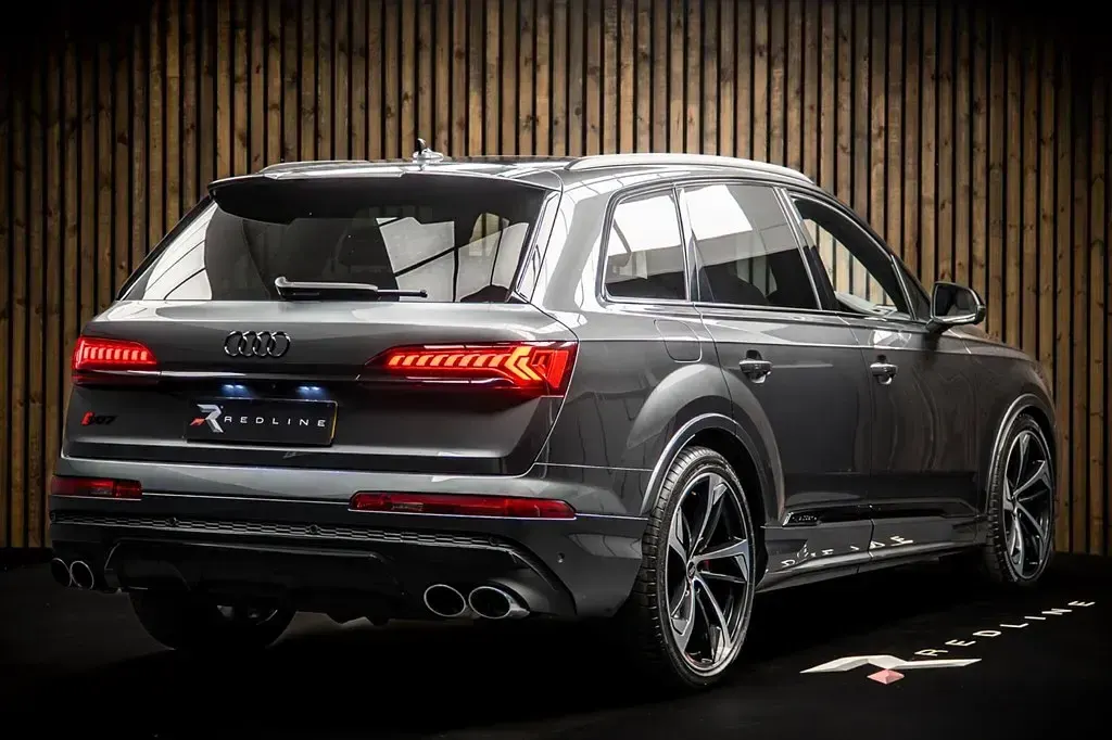 Used Audi SQ7 Black Edition 507 HP (372 kW) 2023 Grey SUV