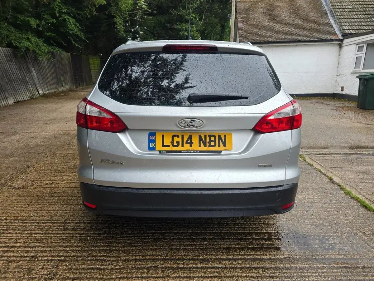 Used Ford Focus 2014 Silver Estate
