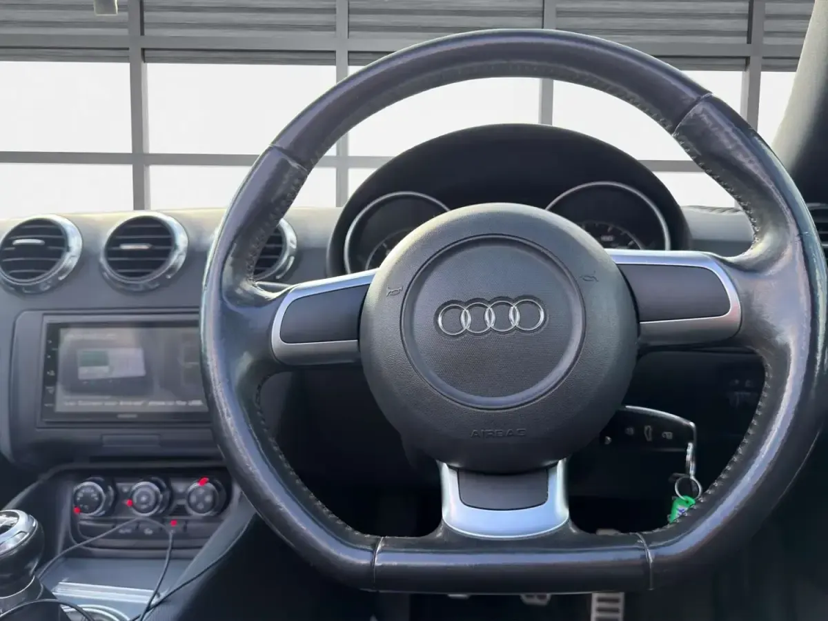 Used Audi TT Comfort 170 HP (125 kW) 2009 Black Coupe