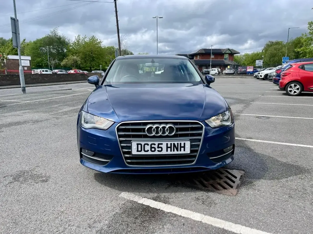 Used Audi A3 Sport 110 HP (80 kW) 2015 Blue Hatchback