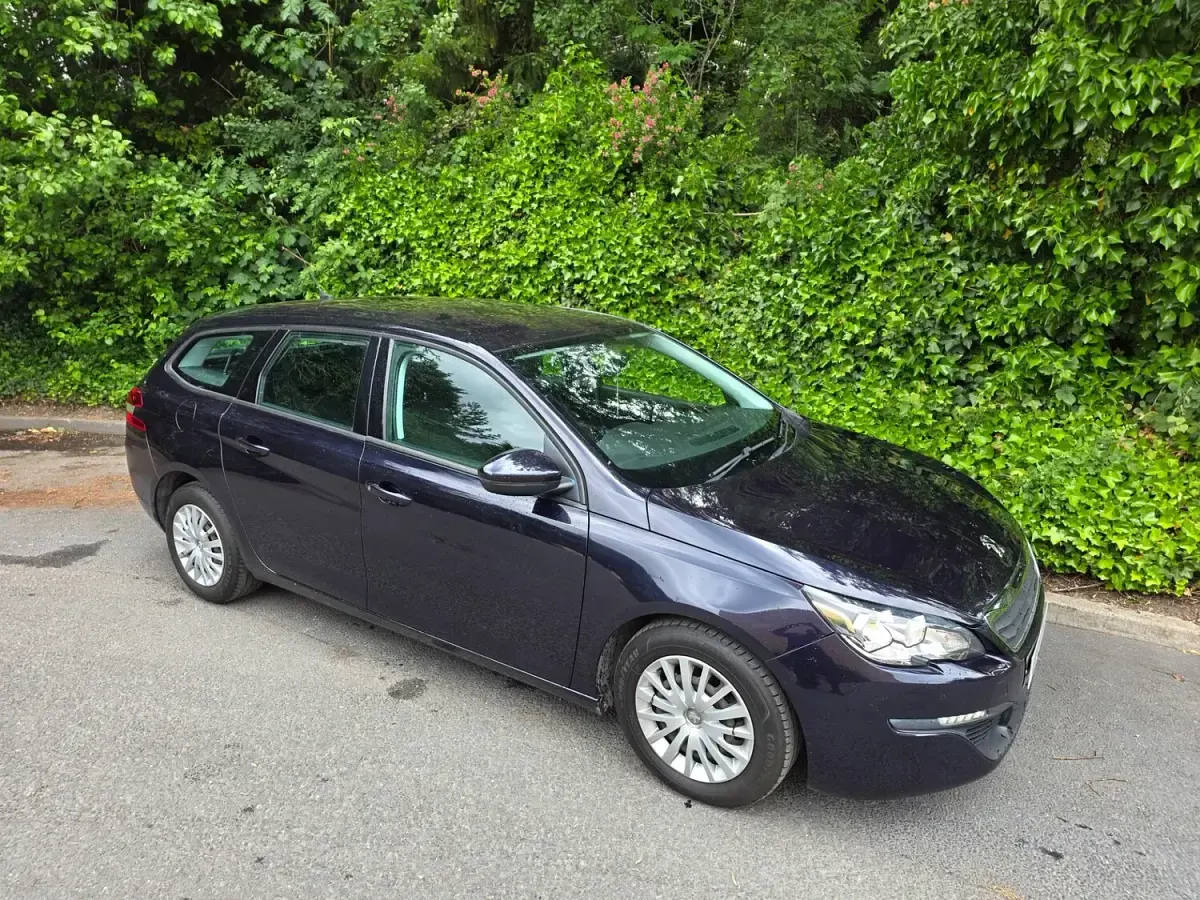 Used Peugeot 308 Access 2017 Blue Estate