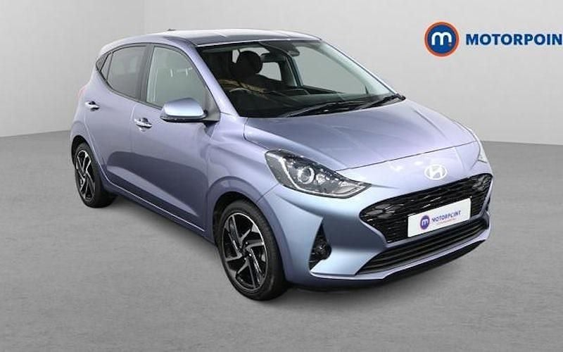 Used Hyundai i10 Premium 67 HP (49 kW) 2023 Blue Hatchback