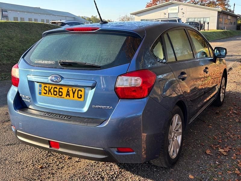 Used Subaru Impreza 2016 Blue Hatchback