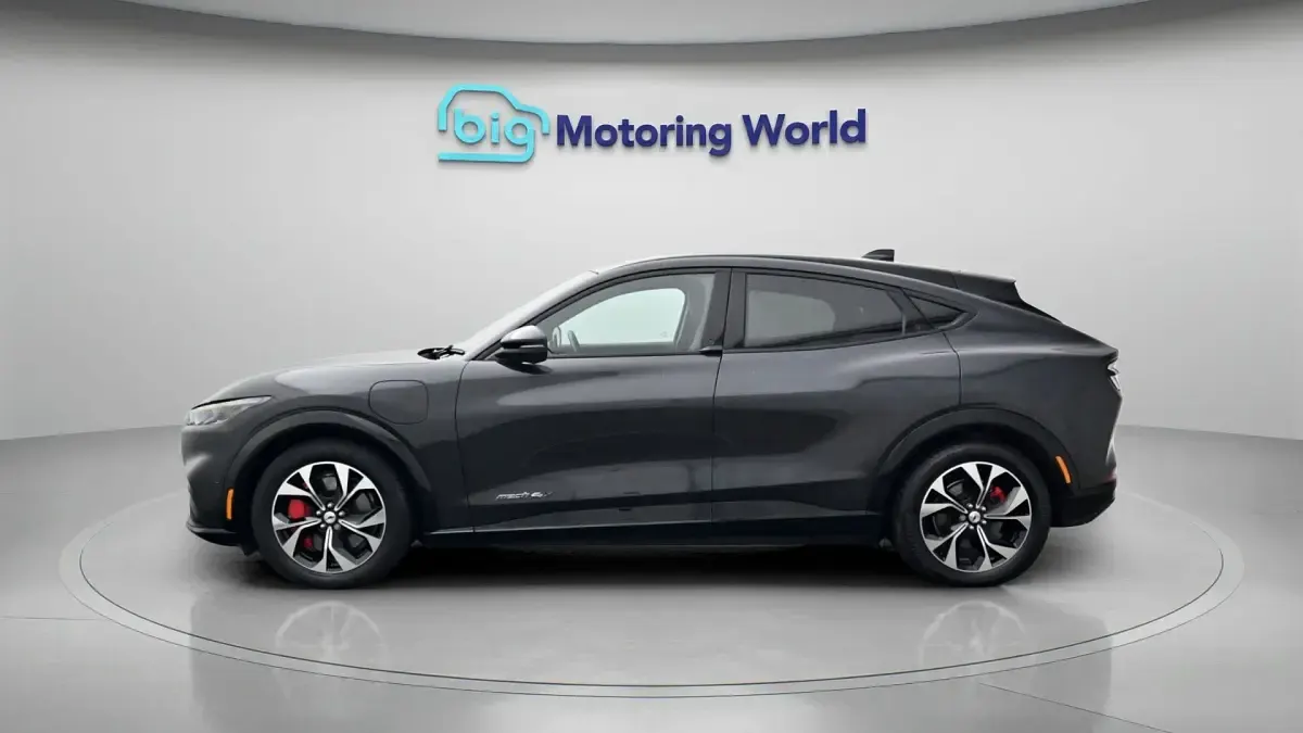 Begagnad Ford Mustang Mach-E Extended Range 254 kW (346 HK) 2022 SUV