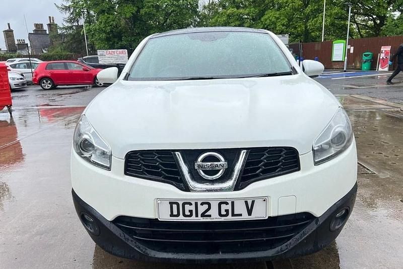 Used Nissan Qashqai +2 Acenta 110 HP (80 kW) 2012 White SUV