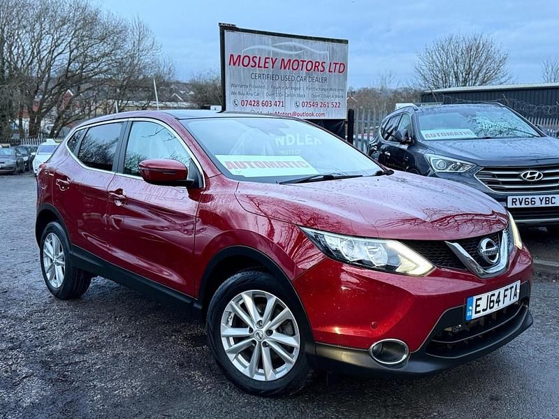 Red Used 2014 Nissan Qashqai Acenta Premium SUV | £7,790 (Good price) - Image 1/4