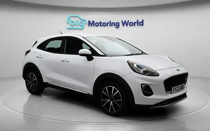 Used Ford Puma Titanium 155 HP (114 kW) 2023 White SUV