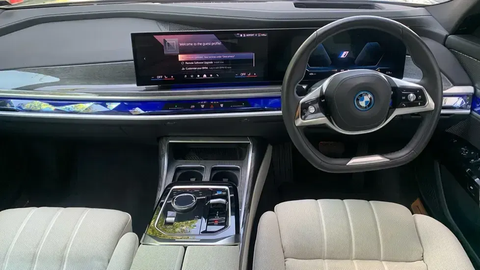 Used BMW i7 Comfort Edition 330 kW (449 HP) 2024 Grey Sedan