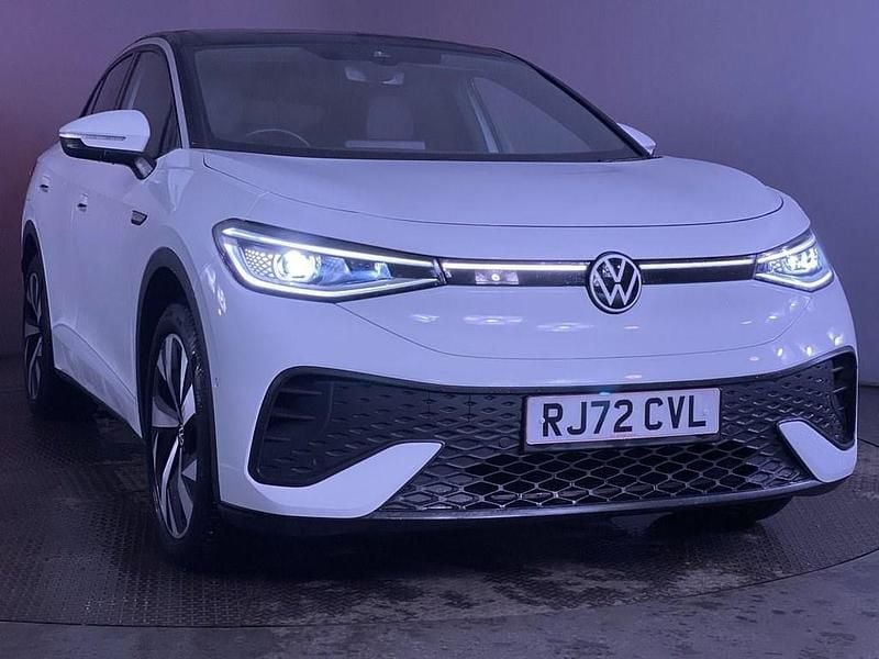 White Used 2022 VW ID.5 Pro Performance SUV | £20,999 (Fair price) - Image 1/4