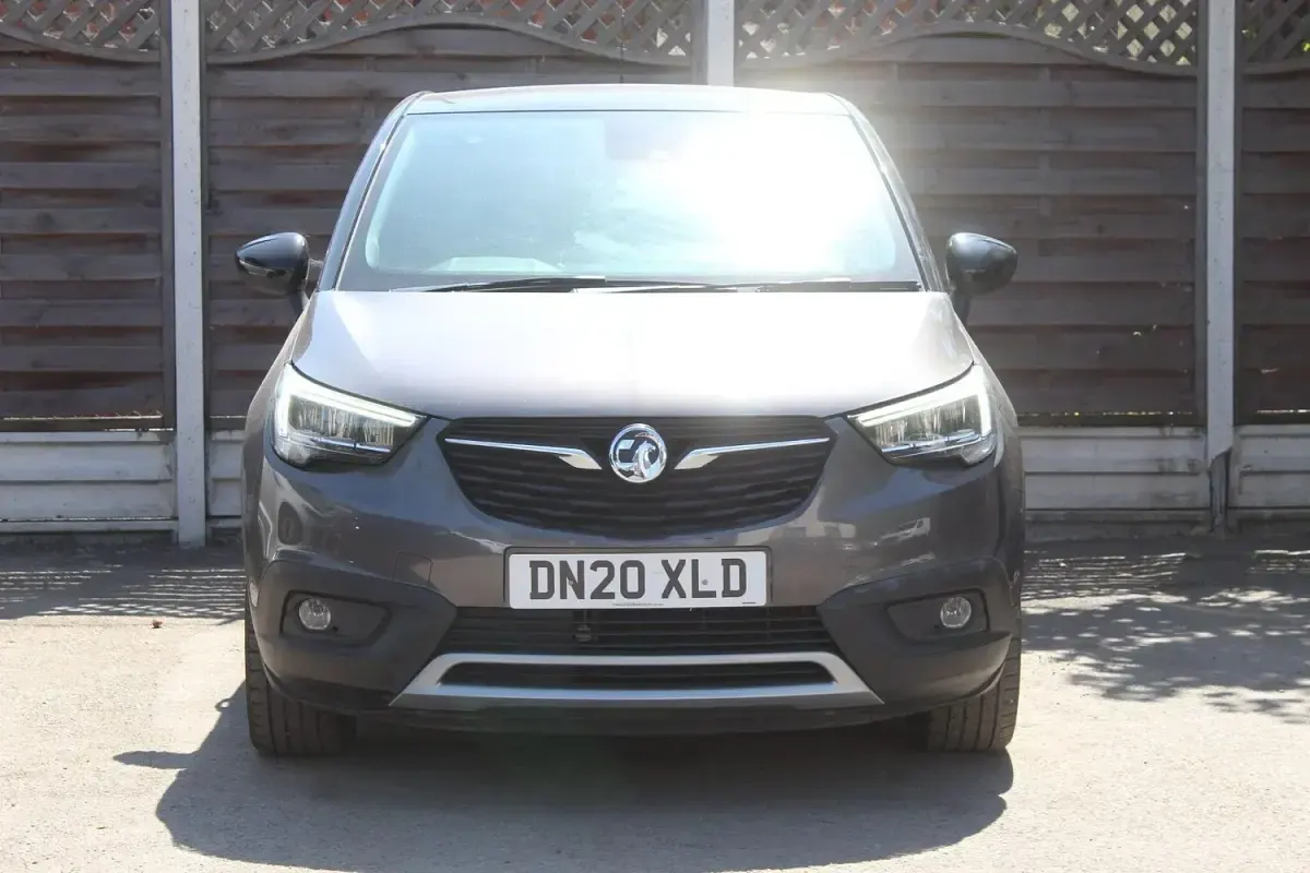 Used Vauxhall Crossland X Elite 83 HP (61 kW) 2020 Grey SUV