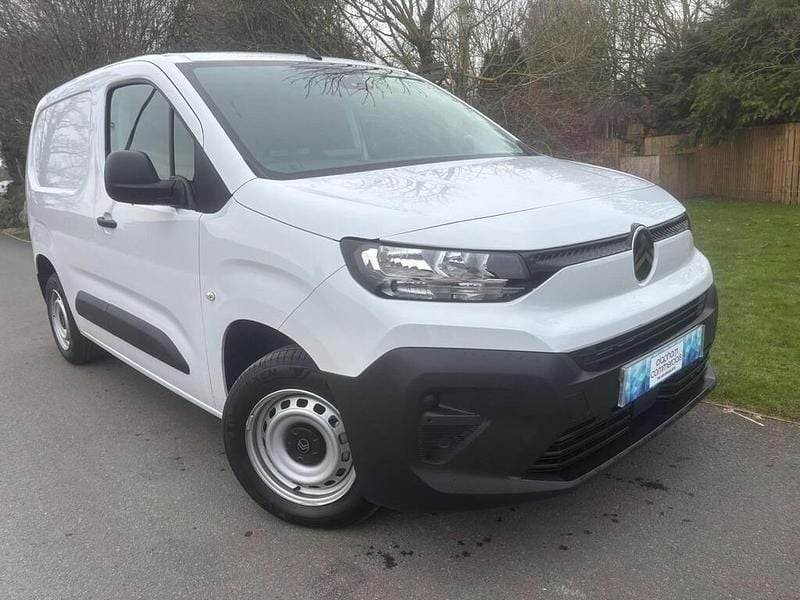 New Citroën Berlingo 100 HP (73 kW) 2025 White MPV