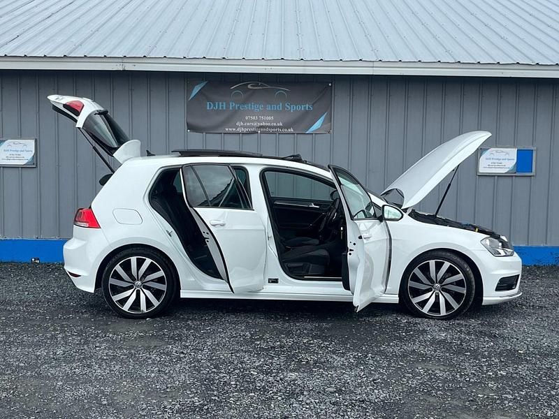 Used VW Golf VII R-line Edition 2016 White Hatchback