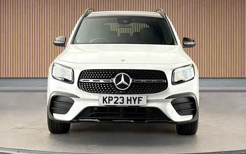Used Mercedes GLB200 AMG Line Premium Plus 163 HP (119 kW) 2022 White SUV