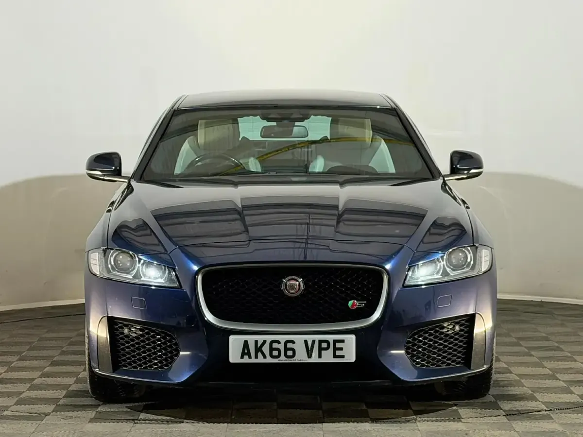 Used Jaguar XF S 300 HP (220 kW) 2016 Blue Sedan
