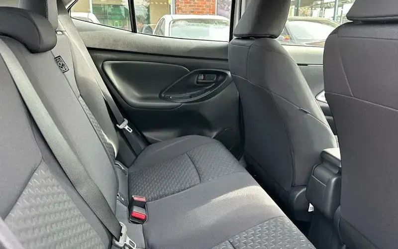 Used Toyota Yaris Cross 116 HP (85 kW) 2025 White SUV