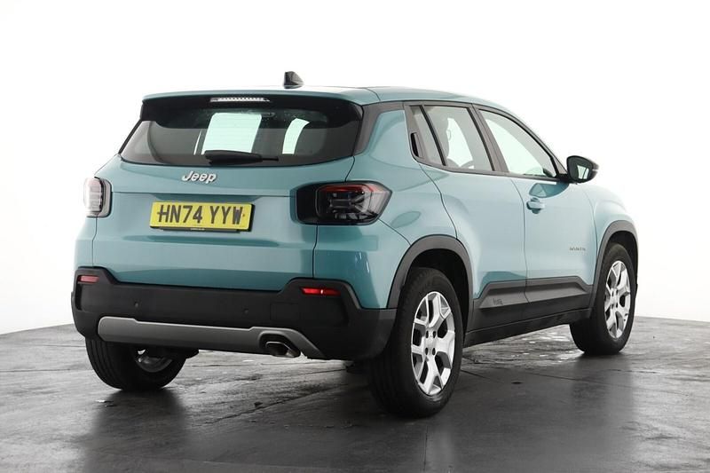 Used Jeep Avenger Altitude 100 HP (73 kW) 2024 Blue SUV