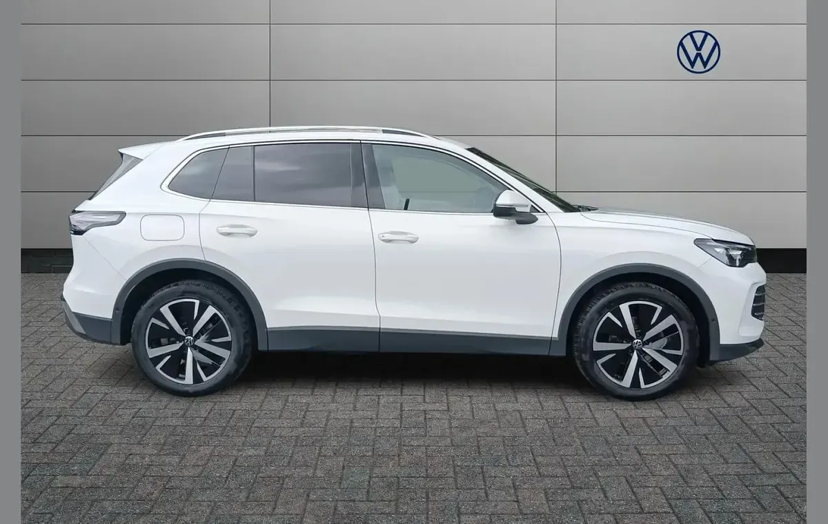 Used VW Tiguan Edition 147 HP (108 kW) 2024 White SUV