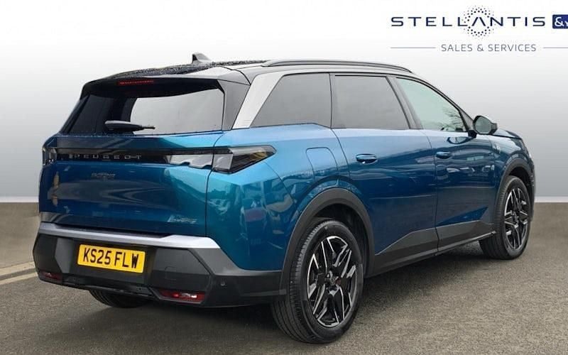 Used Peugeot 5008 GTi 136 HP (100 kW) 2025 Blue SUV