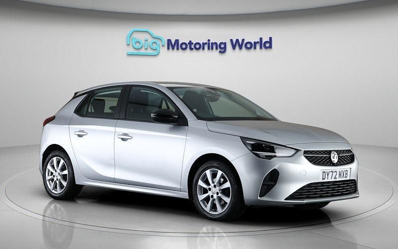 Begagnad Vauxhall Corsa Design Edition 75 HK (55 kW) 2022 Grå Halvkombi