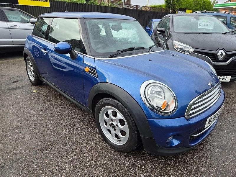 Blue Used 2013 Mini Cooper D Hatch Hatchback | £3,000 (Fair price) - Image 1/4