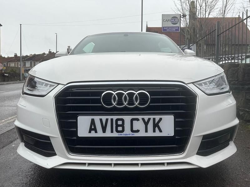 Used Audi A1 S-Line 125 HP (91 kW) 2018 White Hatchback