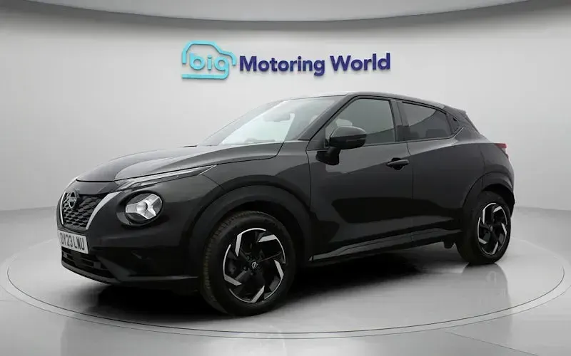 Used Nissan Juke N-Connecta 143 HP (105 kW) 2023 Black SUV