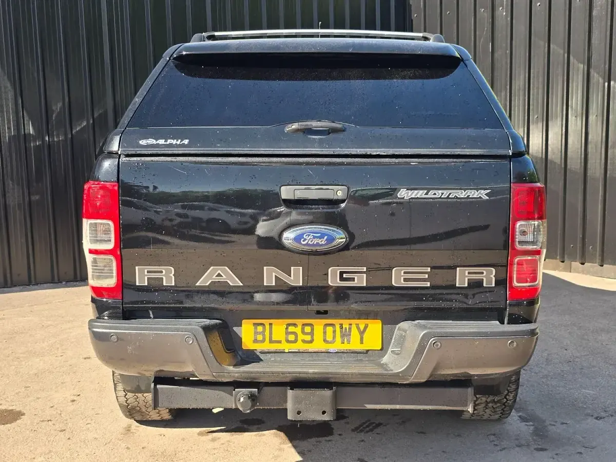 Used Ford Ranger Wildtrack 200 HP (147 kW) 2019 Black Pickup