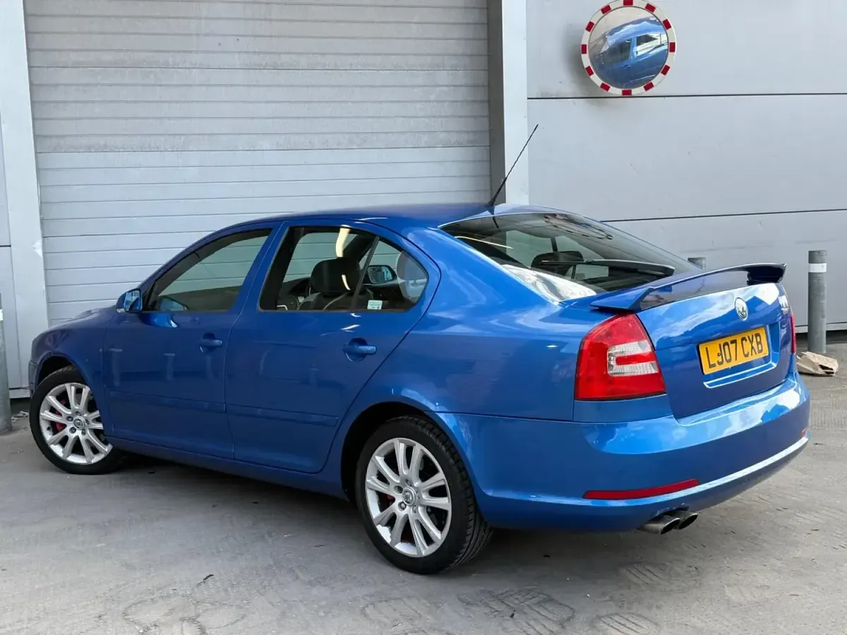 Used Skoda Octavia vRS 150 HP (110 kW) 2007 Blue Hatchback
