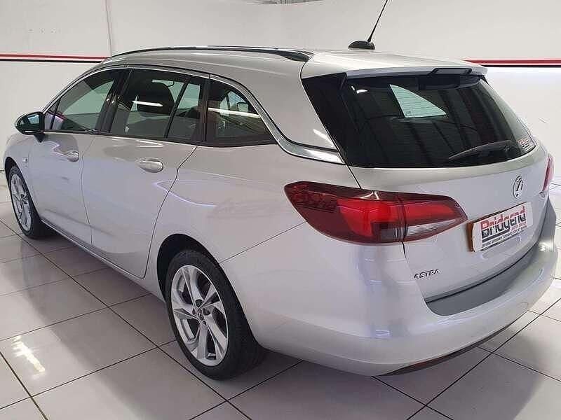 Second-hand Vauxhall Astra SRi 2020 Argintiu Break