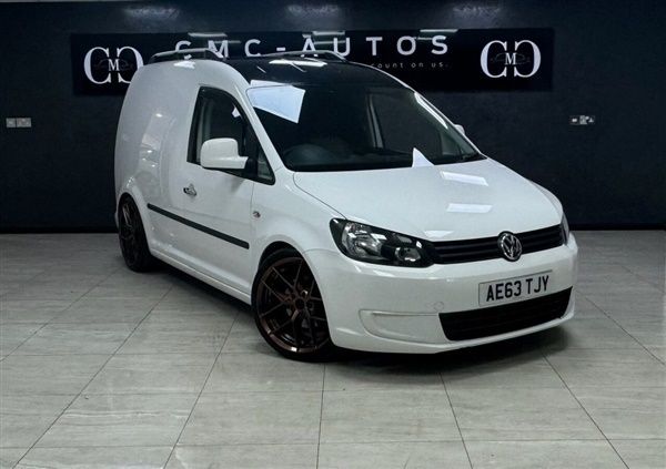 White Used 2013 VW Caddy Startline MPV | £7,490 (Expensive) - Image 1/1