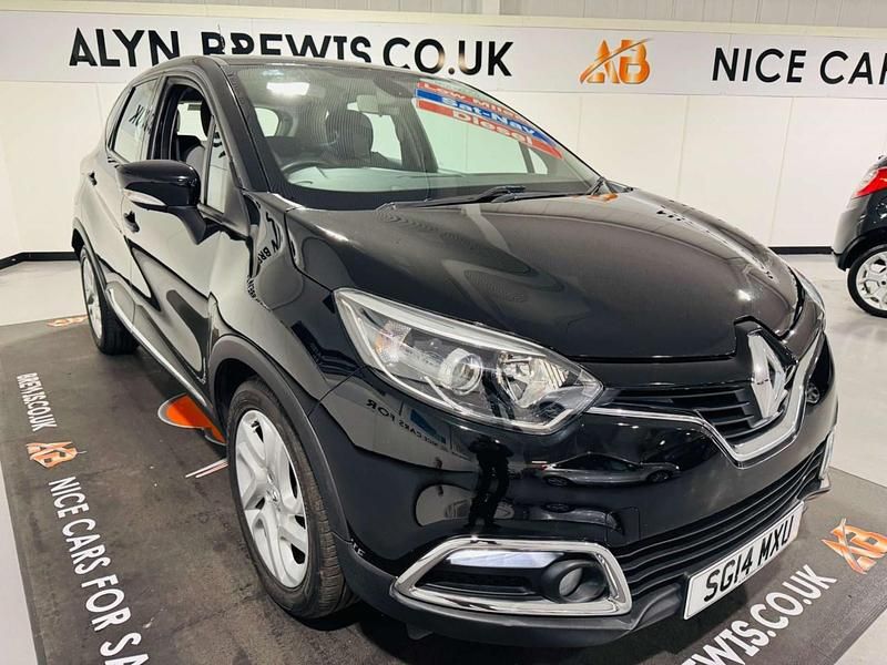 Used Renault Captur Dynamique 90 HP (66 kW) 2014 Black SUV