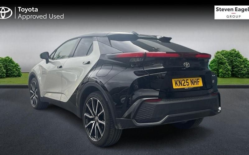 Used Toyota C-HR Sport 197 HP (144 kW) 2025 SUV