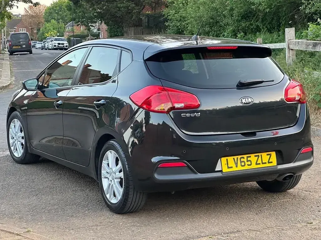 Used Kia Ceed 2015 Black Hatchback