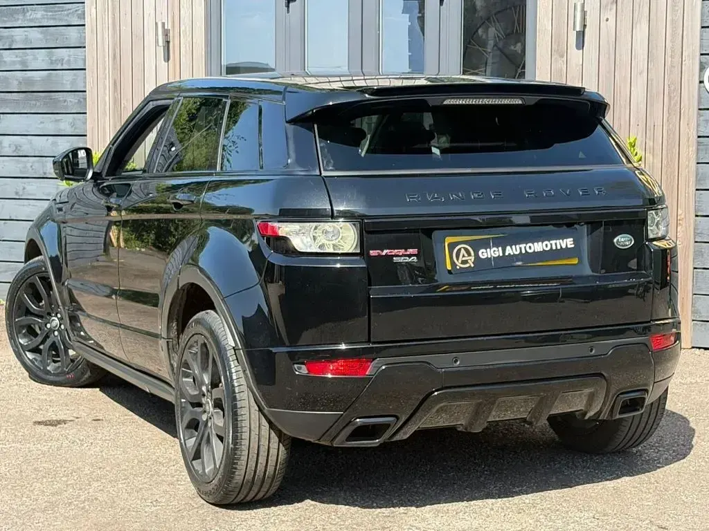 Used Land Rover Range Rover evoque Dynamic 190 HP (139 kW) 2015 Black Estate