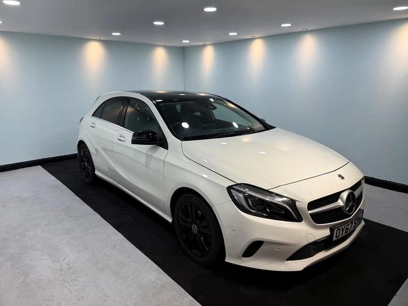 White Used 2017 Mercedes A160 Premium Hatchback | £8,700 (Fair price) - Image 1/4