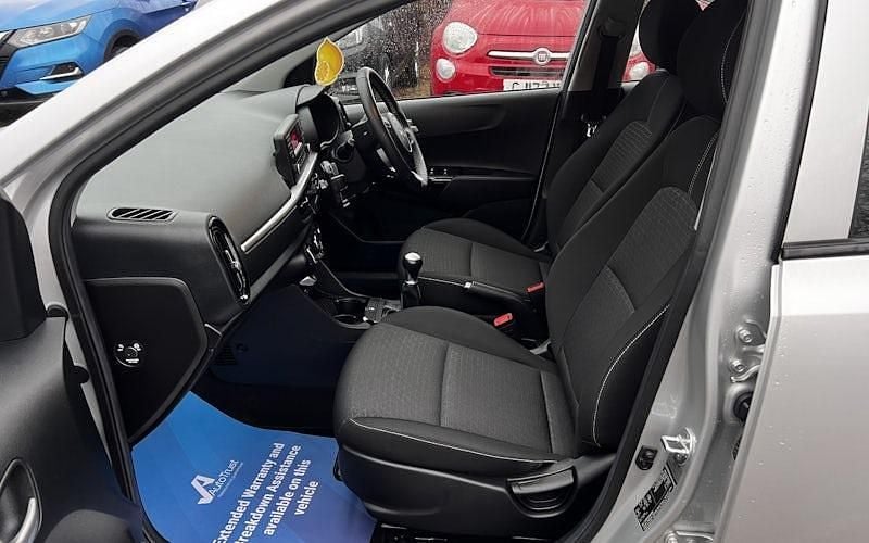 Used Kia Picanto 67 HP (49 kW) 2024 Hatchback