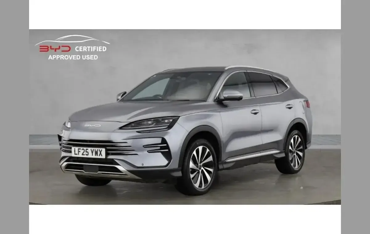 Used BYD Seal U Boost 218 HP (160 kW) 2025 Grey SUV