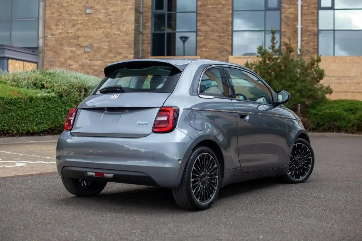 Used Fiat 500e La Prima 85 kW (116 HP) 2022 Grey Hatchback