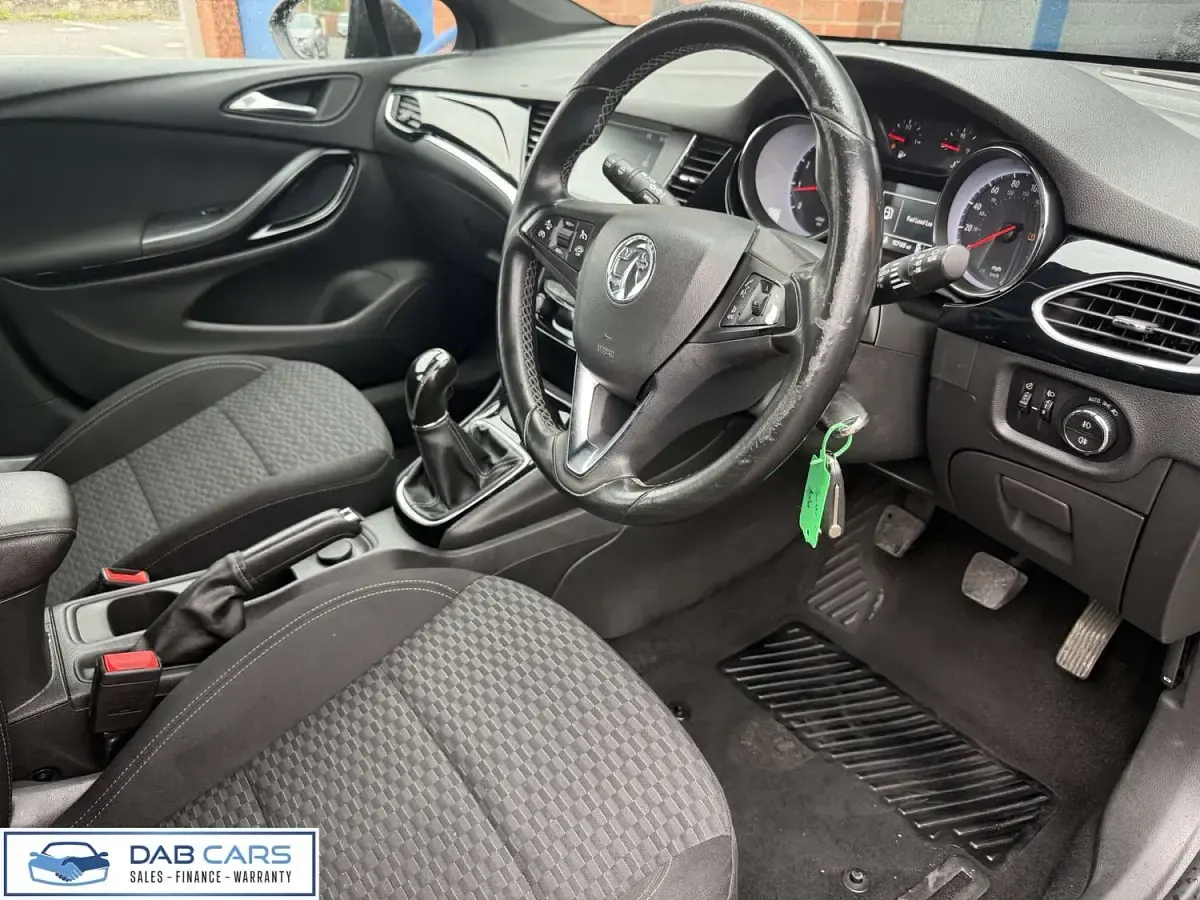 Used Vauxhall Astra SRi 2016 Black Hatchback