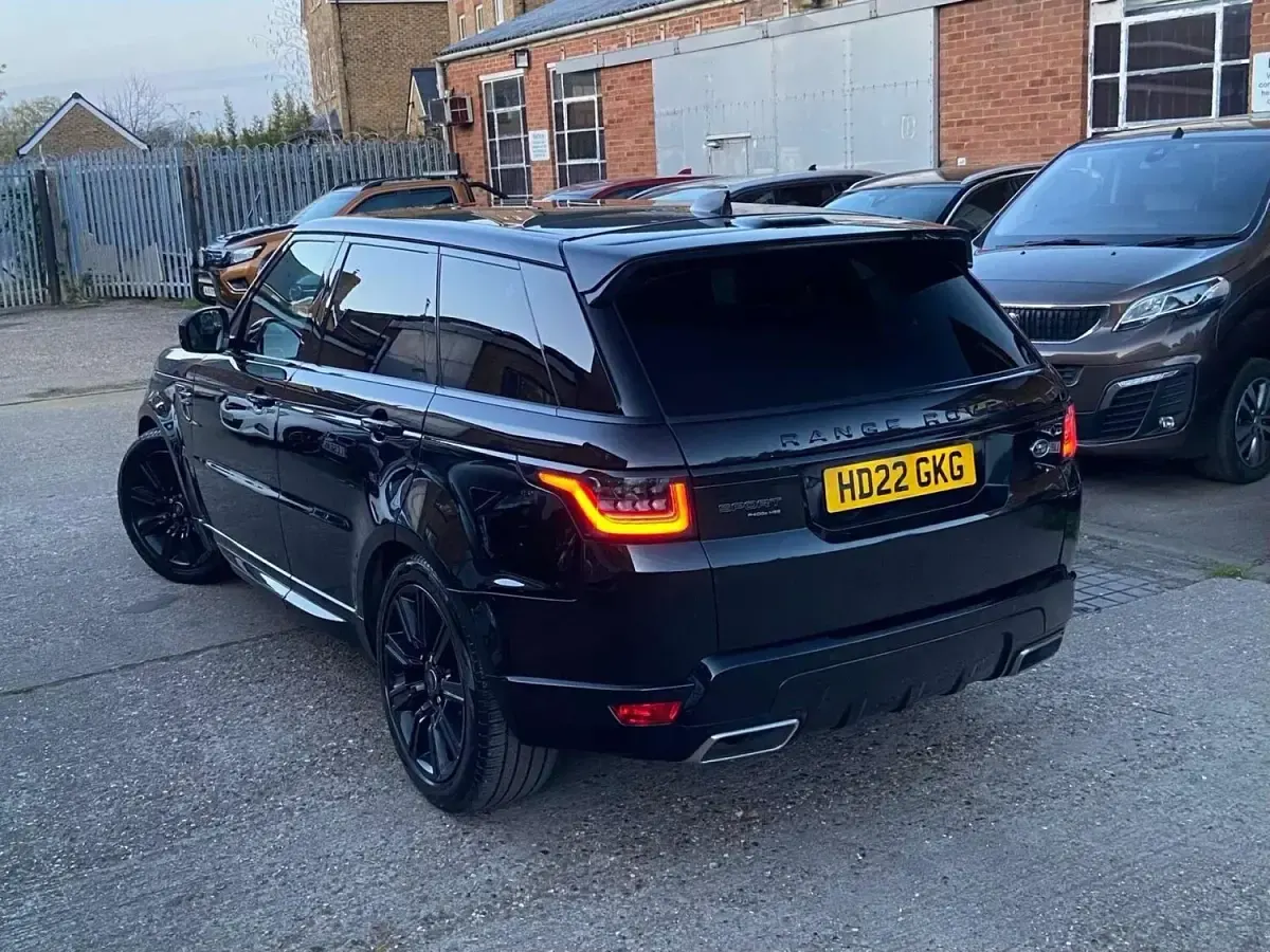 Used Land Rover Range Rover Sport HSE Dynamic 404 HP (297 kW) 2022 Black SUV
