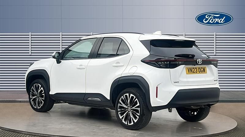 Used Toyota Yaris Hybrid 116 HP (85 kW) 2023 Estate