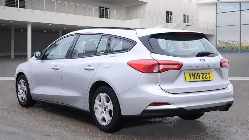 Used Ford Focus Style 2019 Silver Estate