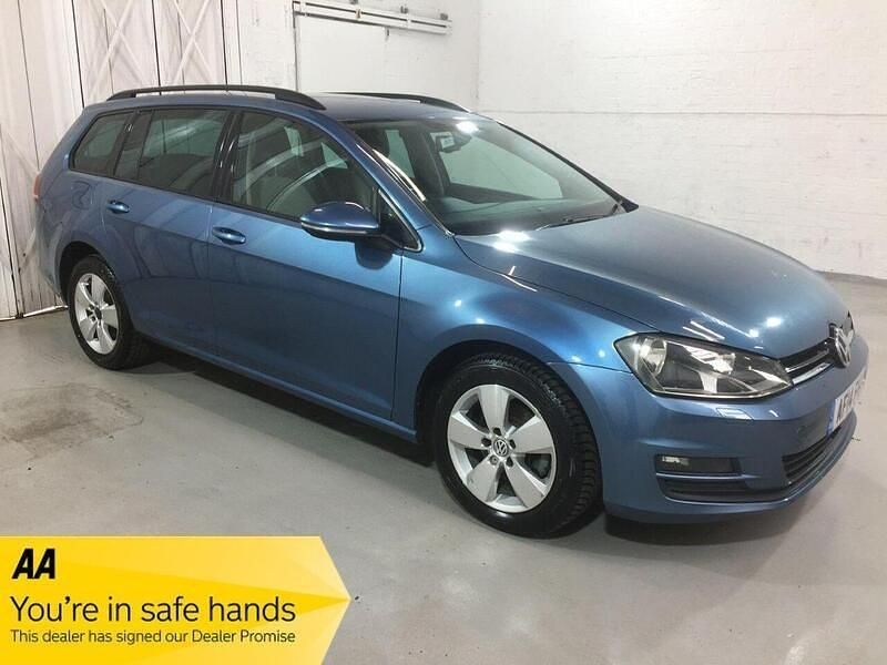 Used VW Golf VII SE 2014 Blue Estate