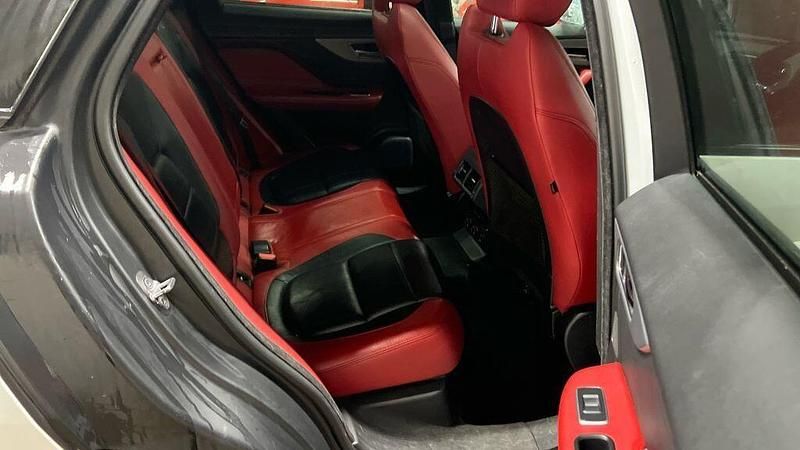 Used Jaguar F-Pace S 300 HP (220 kW) 2017 White SUV