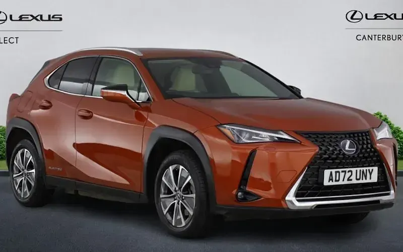 Usado Lexus UX 150 kW (204 HP) 2022 SUV